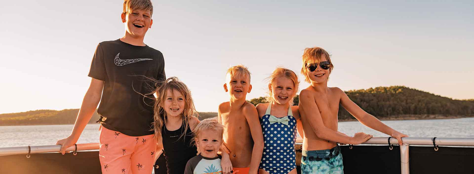 Image of a final twin lakes family